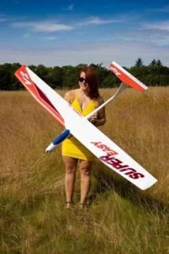 Super Easy V2 Pro - 1.9m W/flaps -Aloft Hobbies Shop foto 8688